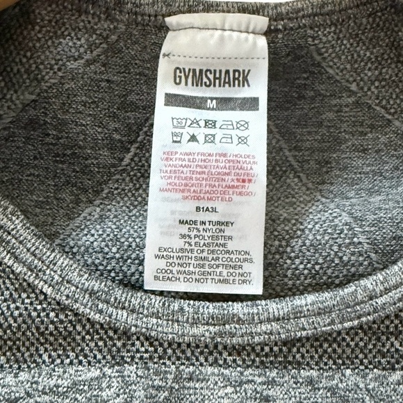 Gymshark Long Sleeve Grey Crop Top! Medium! - Picture 3 of 5